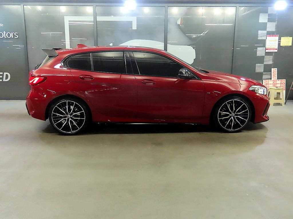BMW 1 series - Vista 3