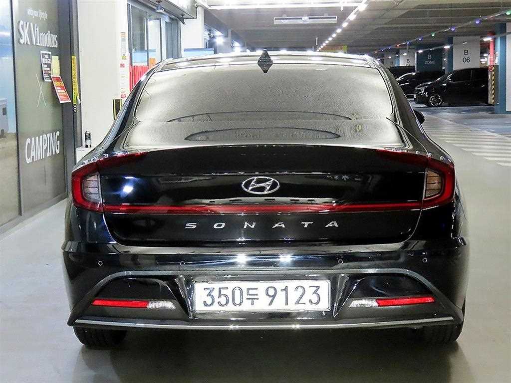HYUNDAI Sonata - Vista 5