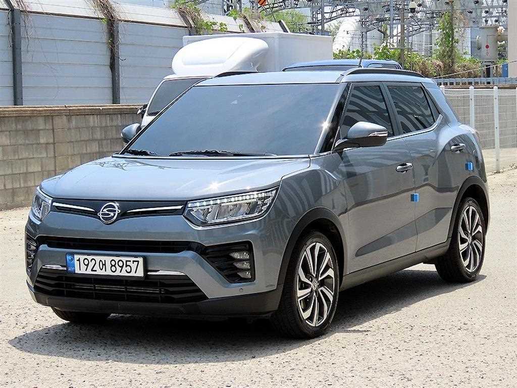Ssangyong Tivoli - Vista 2