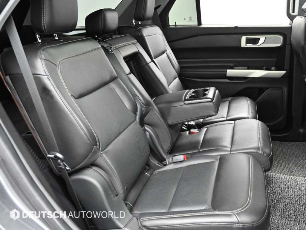 Ford Explorer - Vista 12