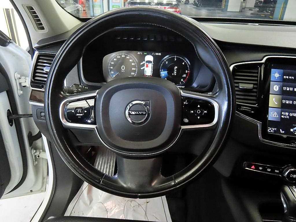 Volvo XC90 - Vista 8