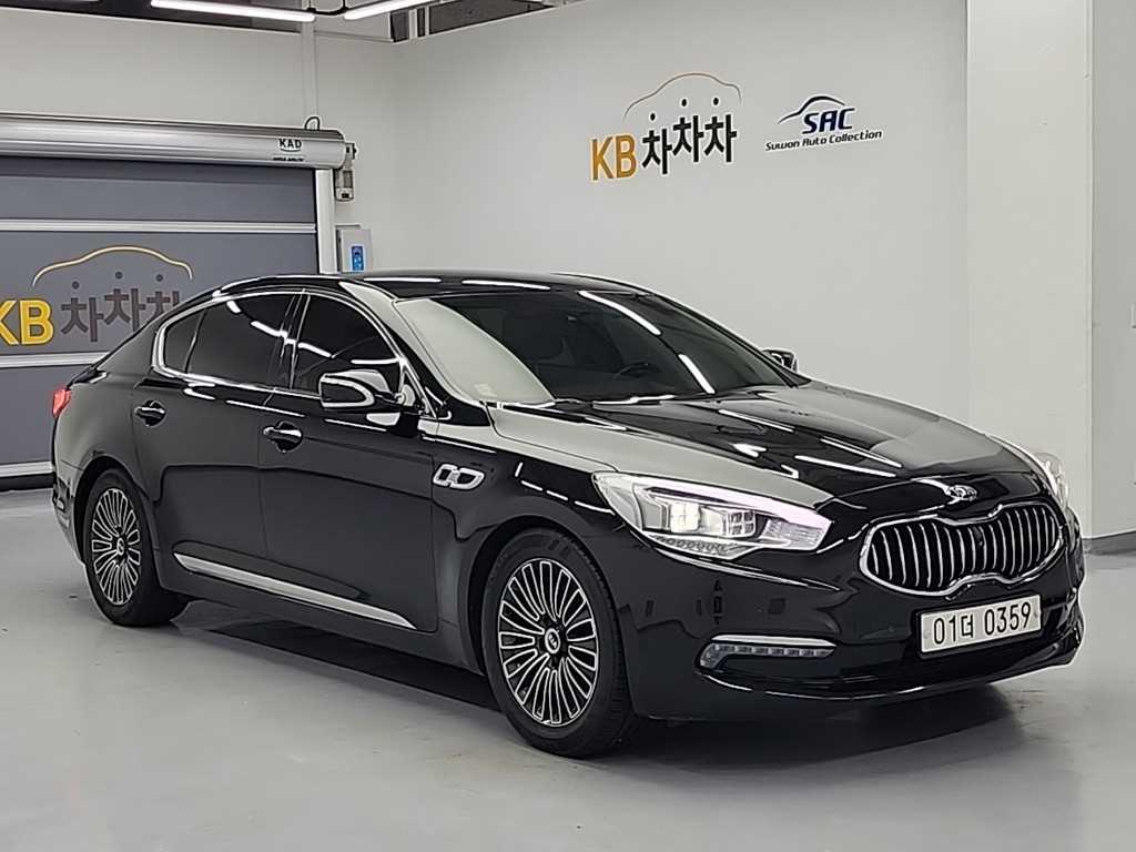 KIA K9 - Vista 4