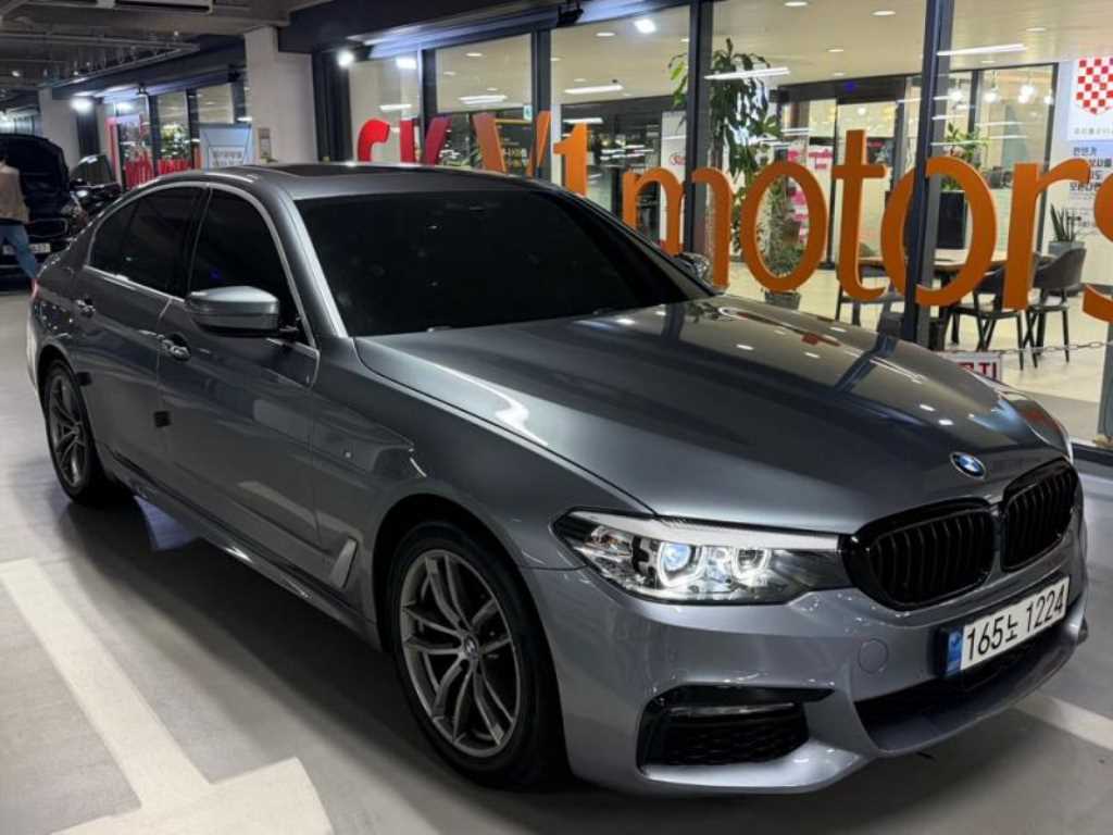 BMW 5 Series - Vista 2