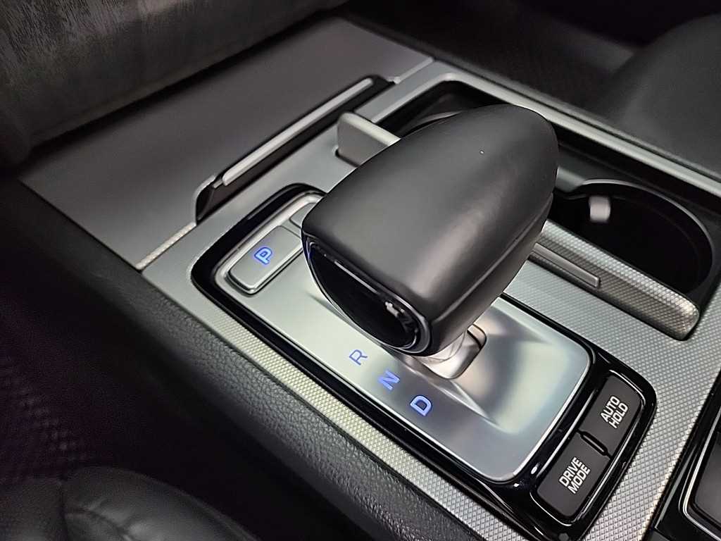Genesis G80 - Vista 8