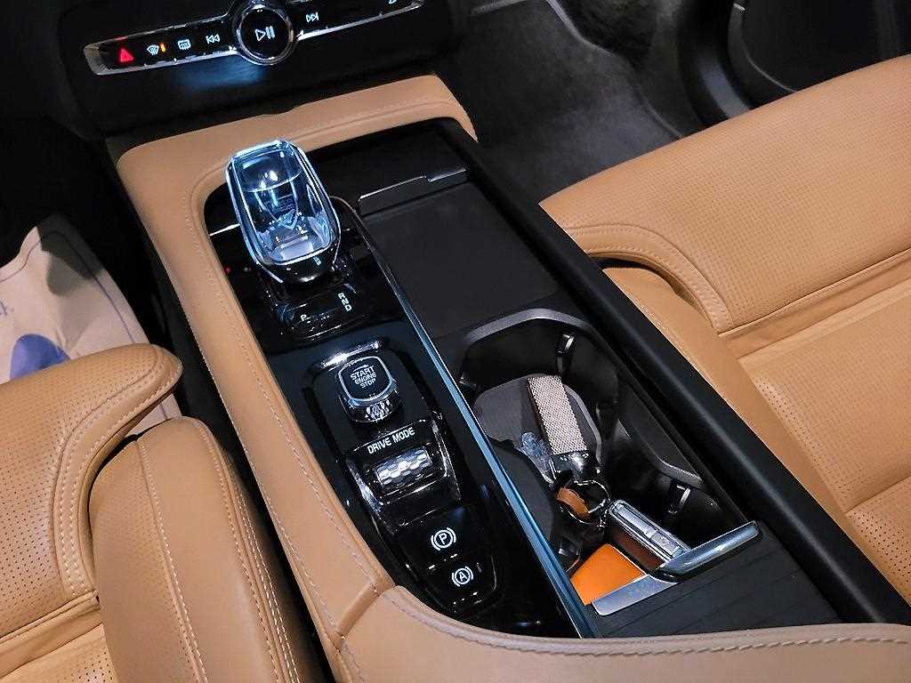 Volvo XC90 - Vista 12