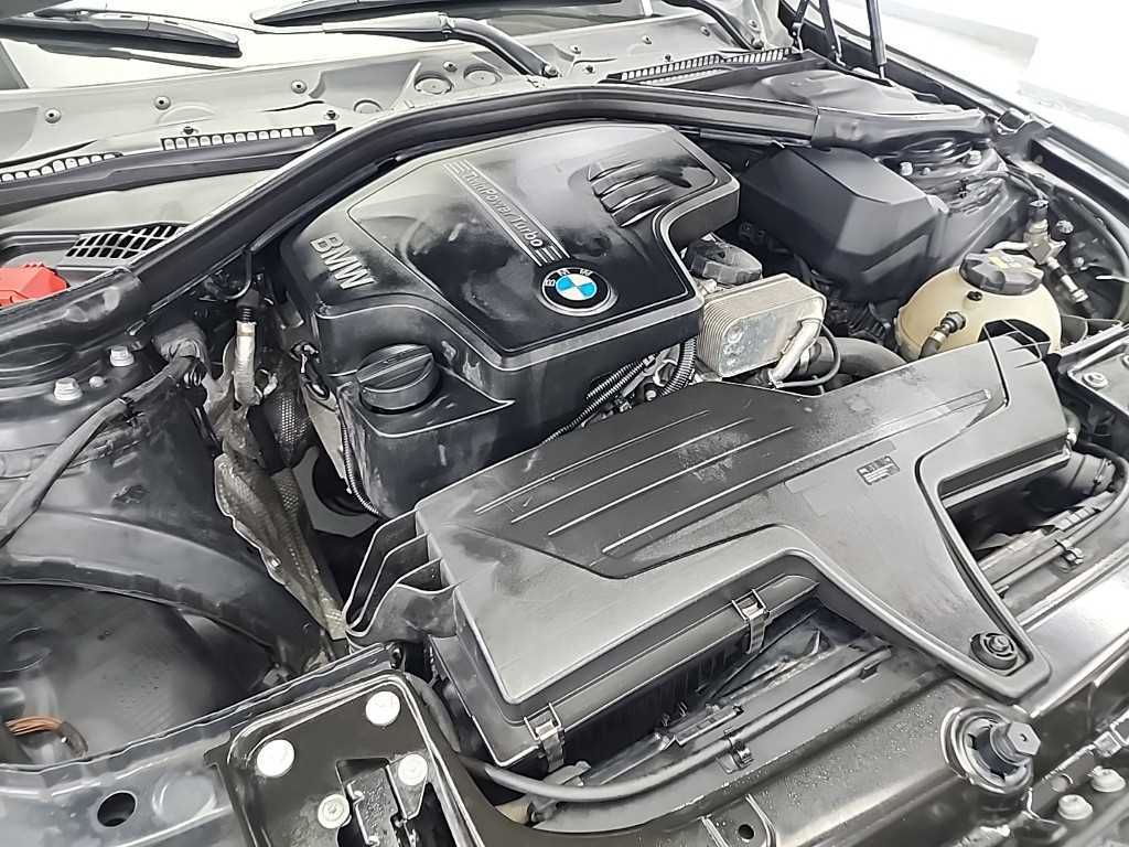 BMW 3 series - Vista 5