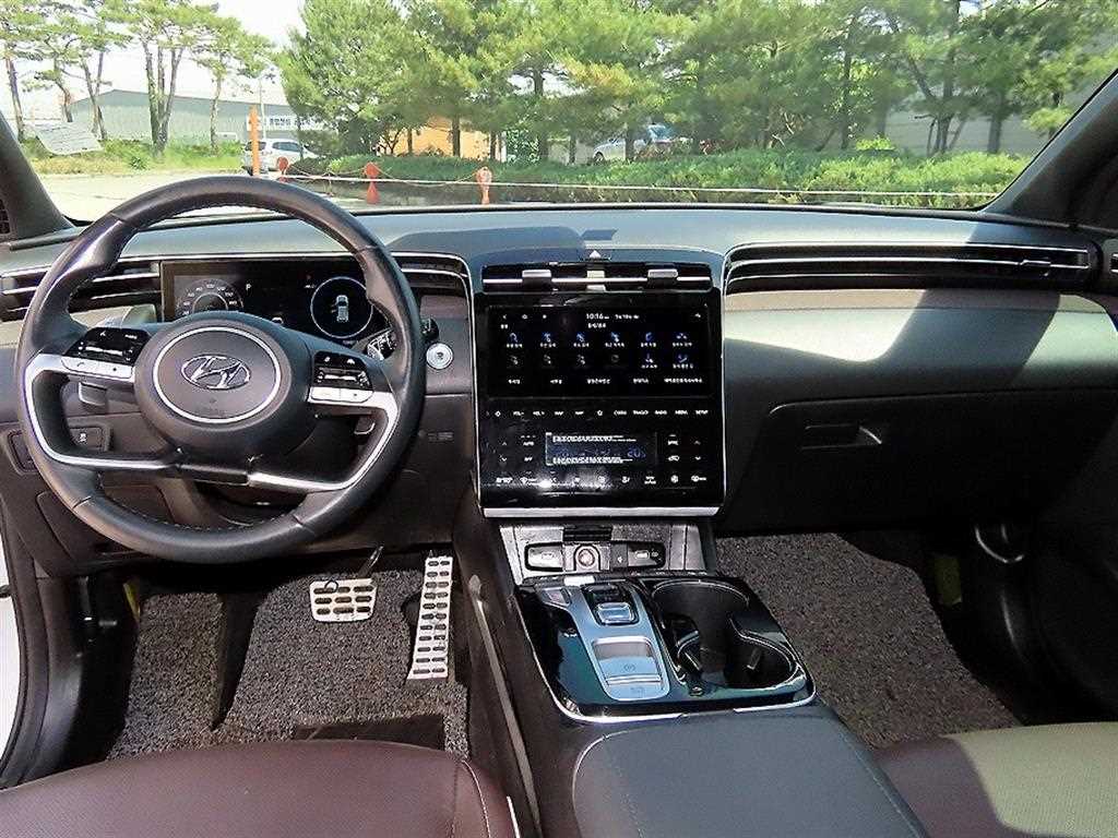 HYUNDAI Tucson - Vista 7