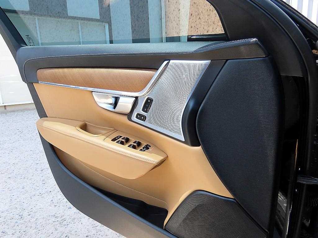 Volvo S90 - Vista 12
