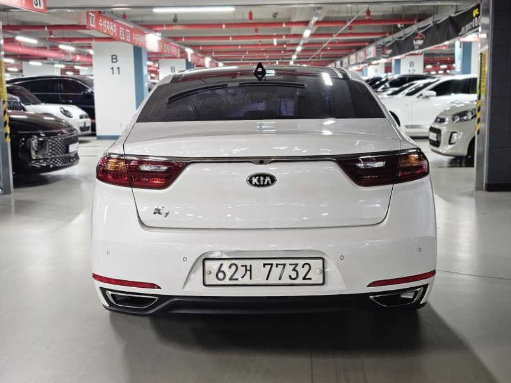 KIA K7 - Vista 5