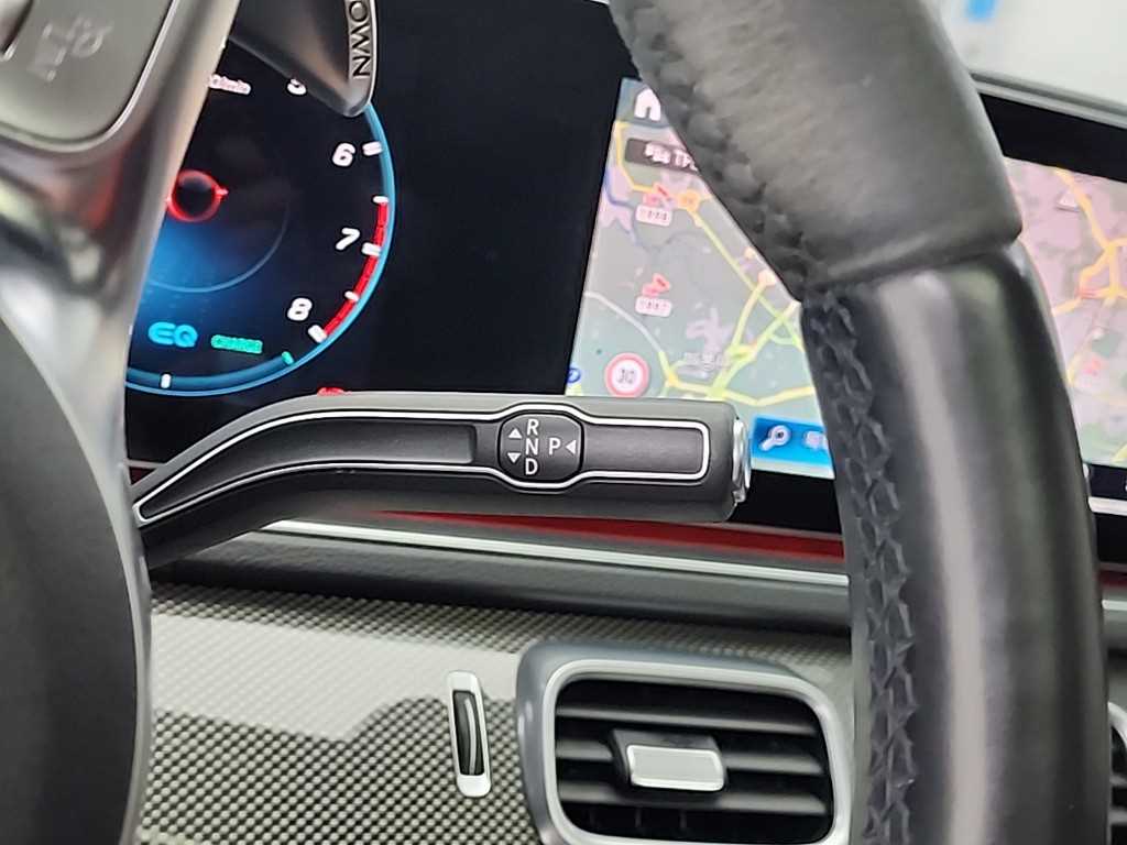 Mercedes Benz GLE Class - Vista 8
