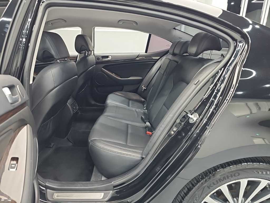 KIA K7 - Vista 12