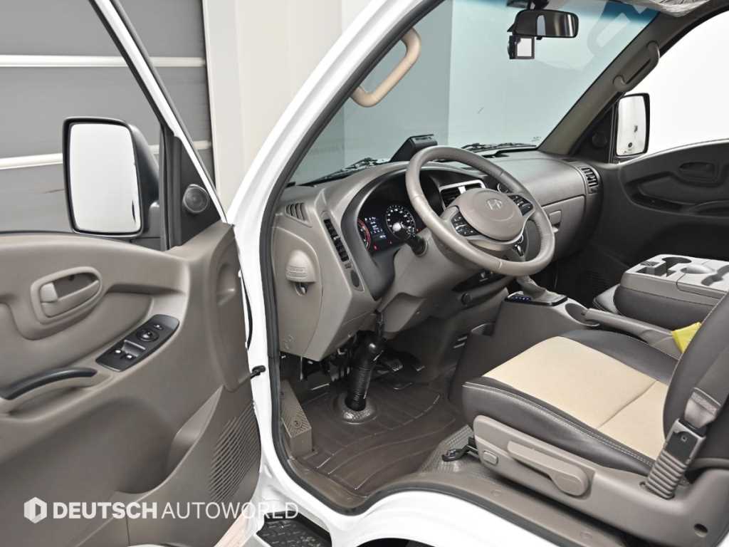 Small Truck Normal Box(High Deck) - Vista 11