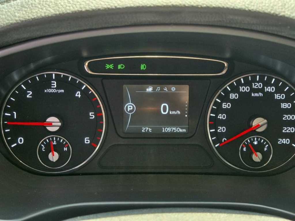 KIA Sorento - Vista 7