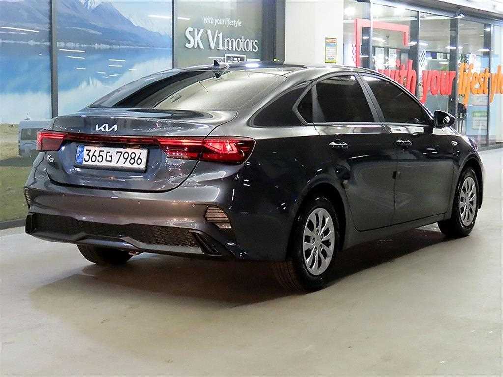 KIA K3 - Vista 4
