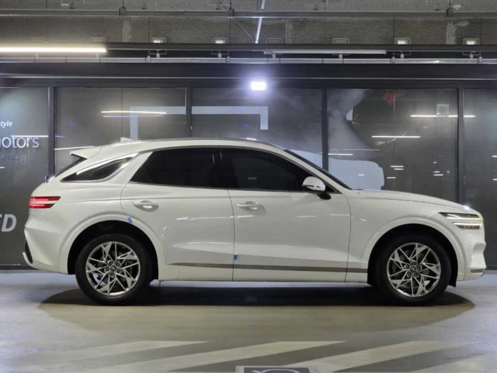 Genesis GV70 - Vista 3