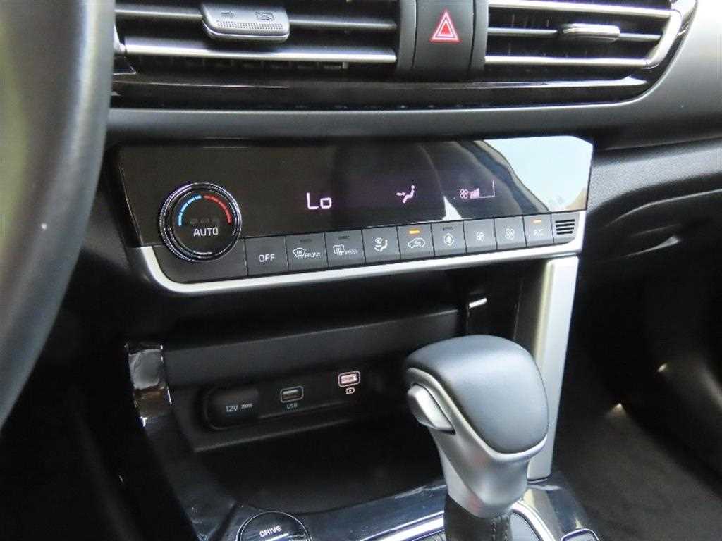 KIA Seltos - Vista 7