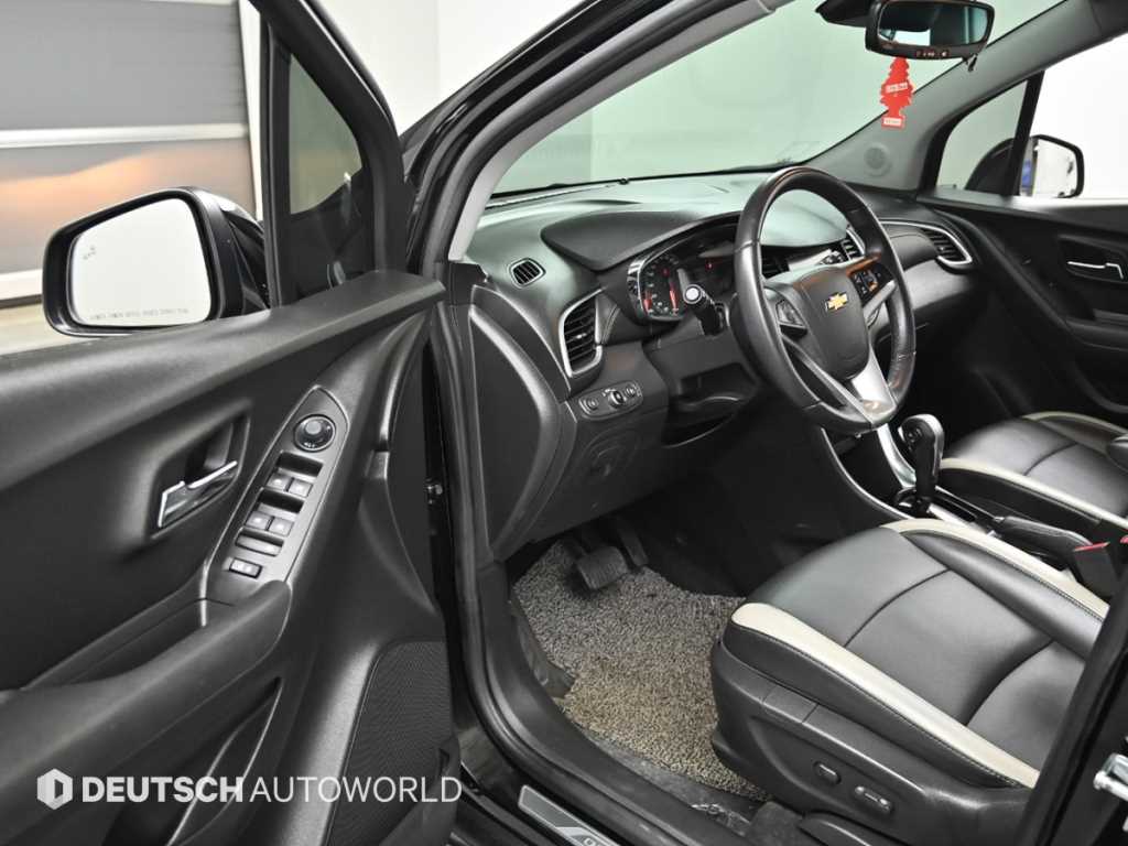 Chevrolet Trax - Vista 11