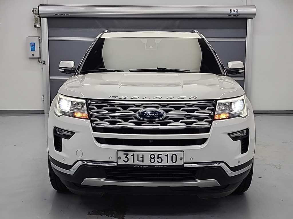 Ford Explorer - Vista 2