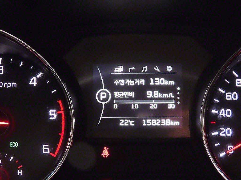 KIA Carnival - Vista 8