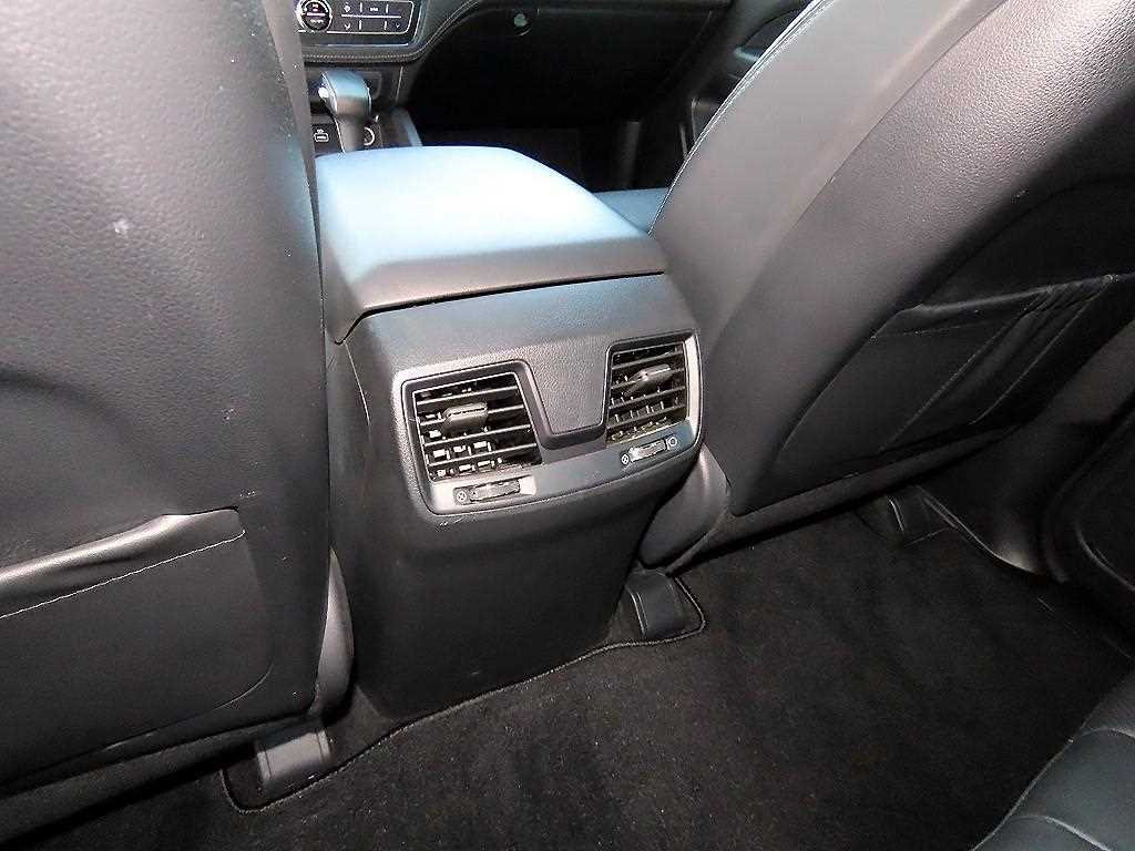 Ssangyong Rexton 2023 Verde - Importación desde Corea - HF Imports Iquique - Foto 18