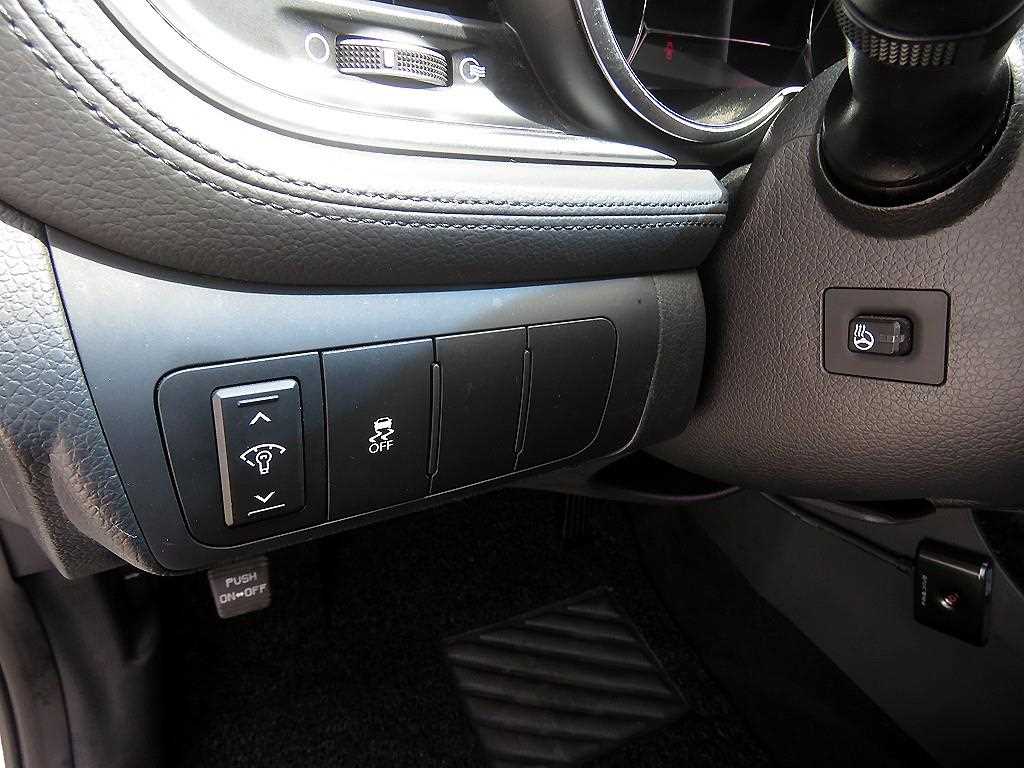 KIA K5 - Vista 10