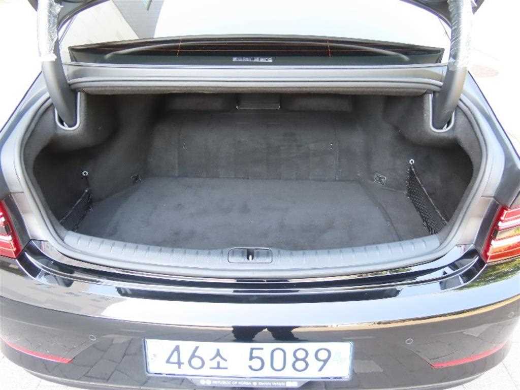 Genesis G80 2022 Negro - Importación desde Corea - HF Imports Iquique - Foto 18