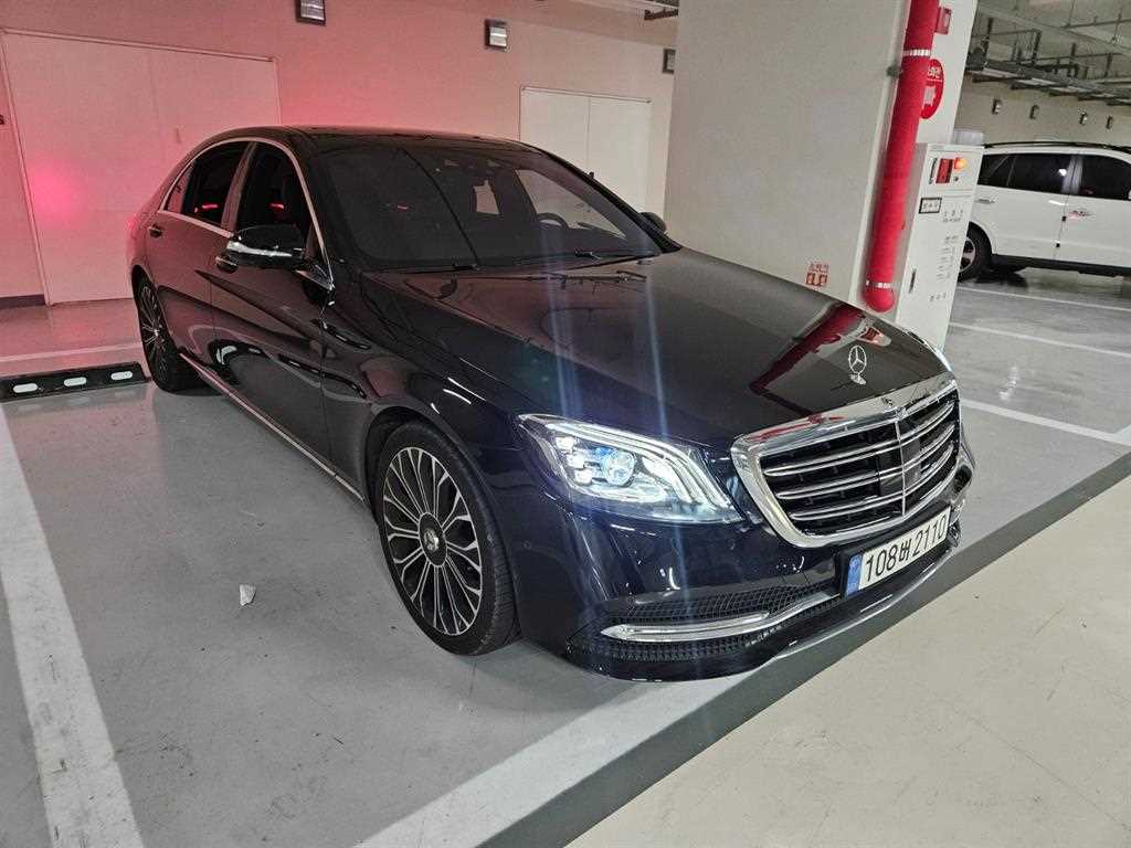 Mercedes Benz S Class - Vista 2