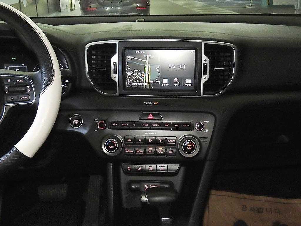 KIA Sportage - Vista 11
