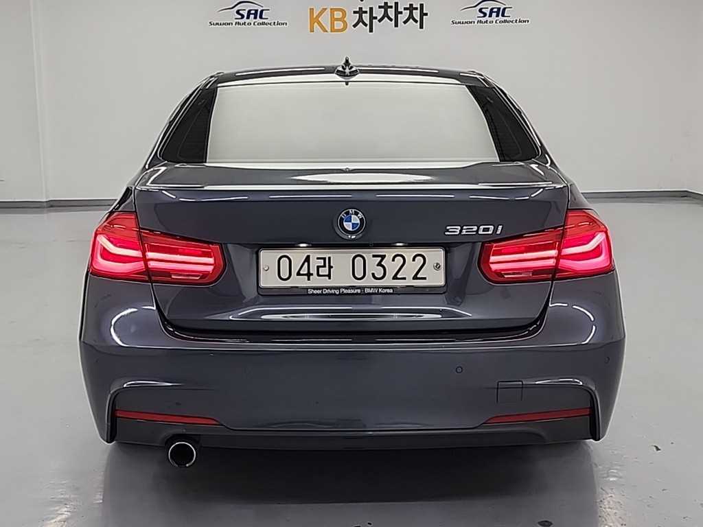 BMW 3 series - Vista 3