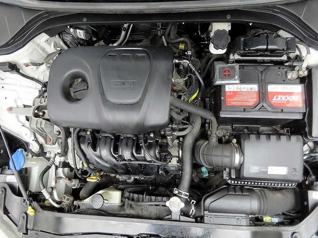 HYUNDAI Avante 2018 Blanco - Importación desde Corea - HF Imports Iquique - Foto 20