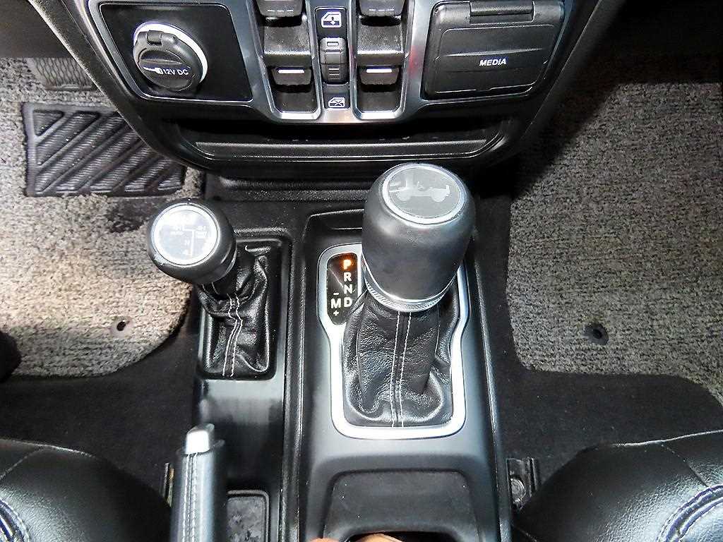 Jeep Wrangler - Vista 10