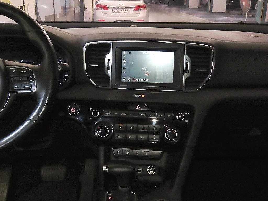 KIA Sportage - Vista 11