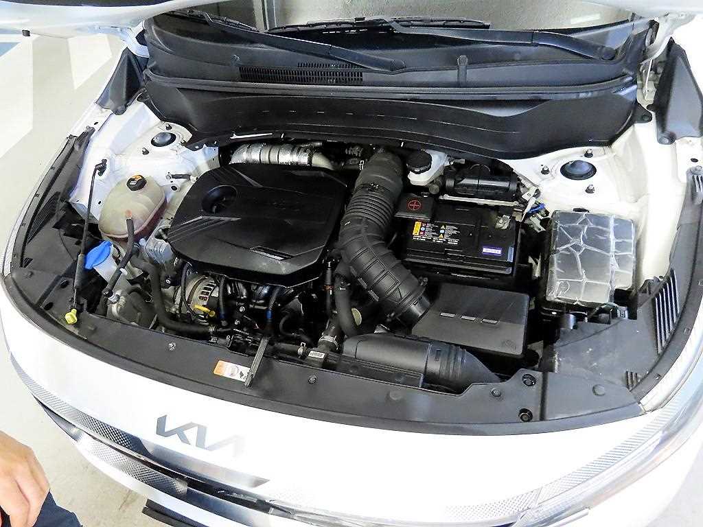 KIA Seltos 2023 Blanco - Importación desde Corea - HF Imports Iquique - Foto 19