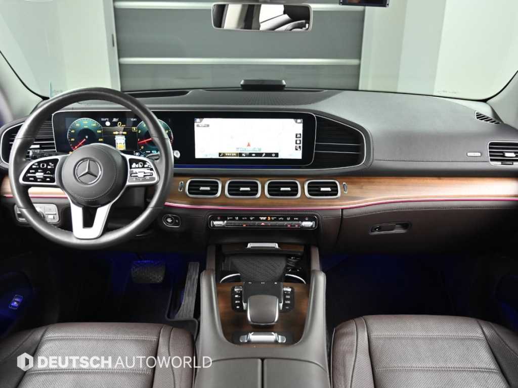 Mercedes Benz GLE Class - Vista 6