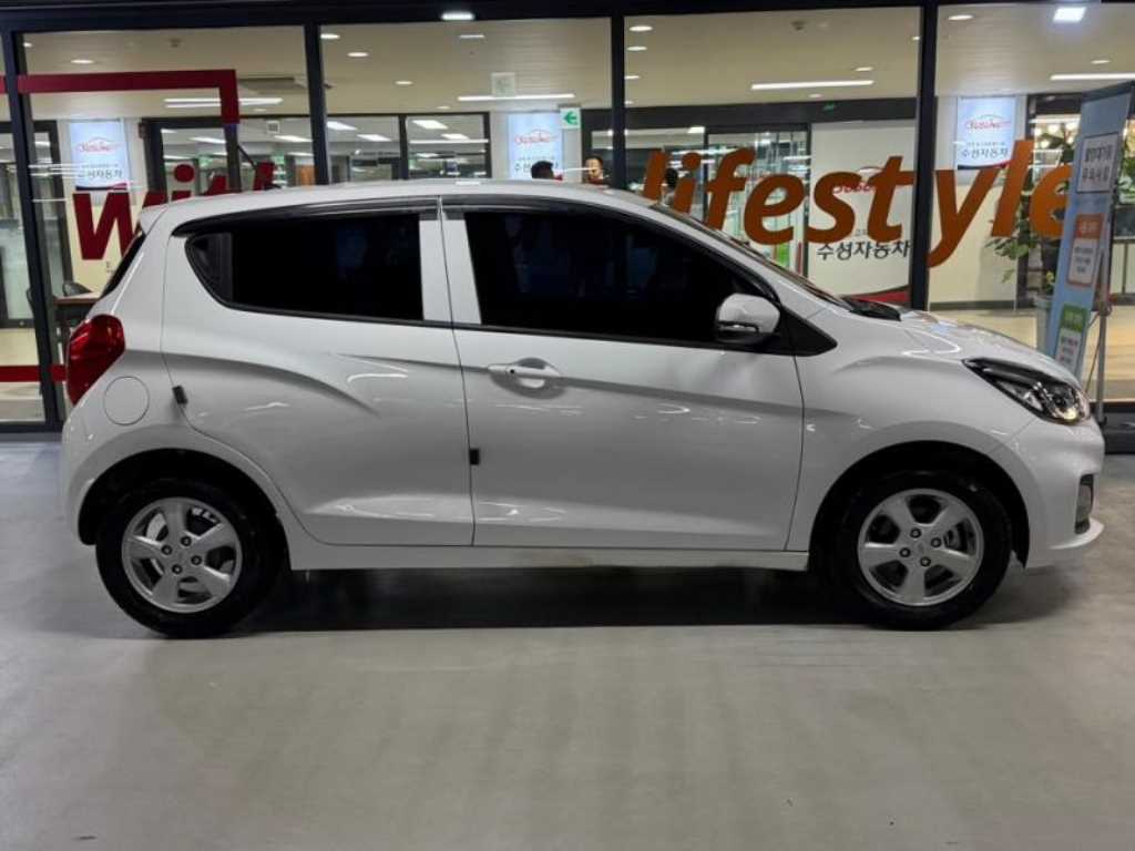 Chevrolet Spark - Vista 3