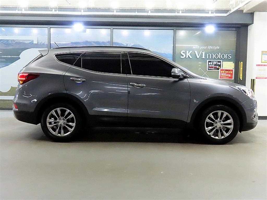 HYUNDAI Santa Fe - Vista 3