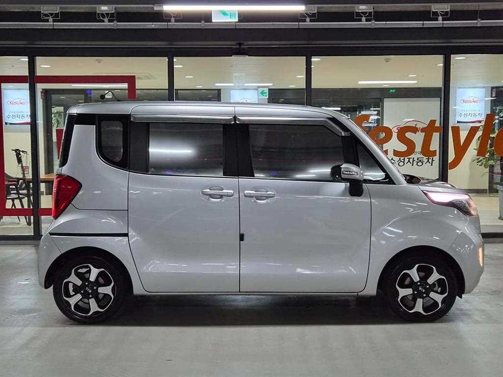 KIA Ray - Vista 3
