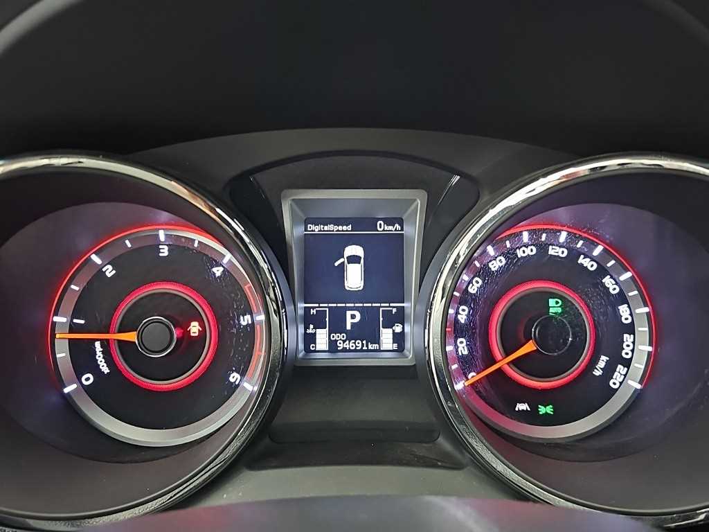 Ssangyong Tivoli - Vista 6