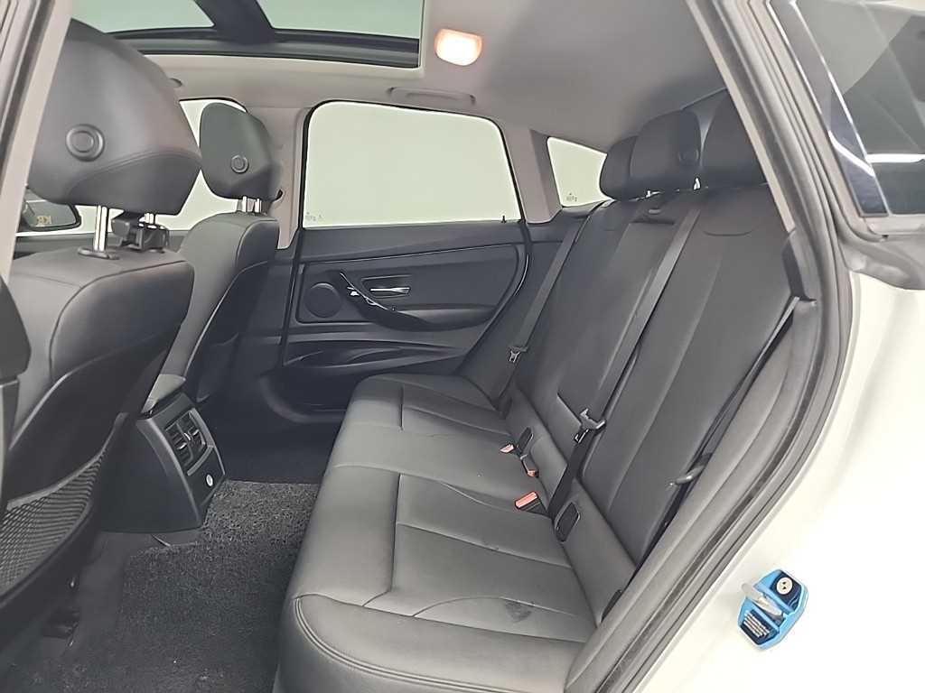 BMW Gran Turismo - Vista 12