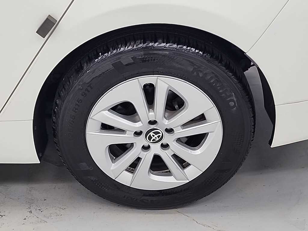 Toyota Prius 2017 Blanco - Importación desde Corea - HF Imports Iquique - Foto 20
