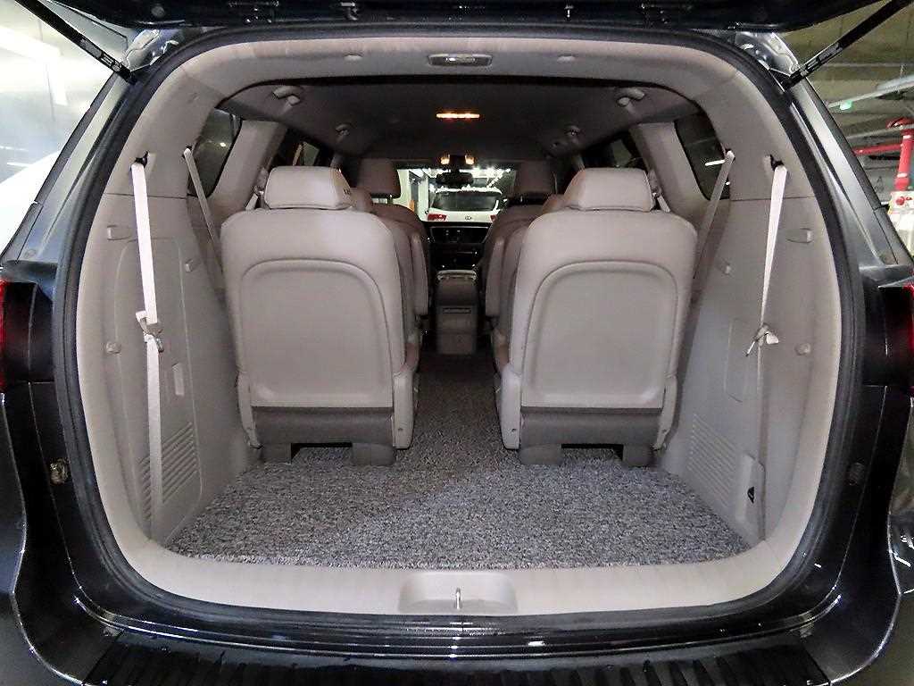KIA Carnival 2015 - Importación desde Corea - HF Imports Iquique - Foto 17