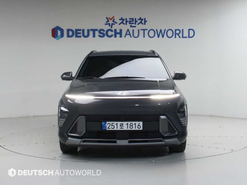 HYUNDAI Kona - Vista 3
