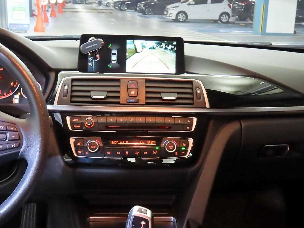 BMW 3 series - Vista 11
