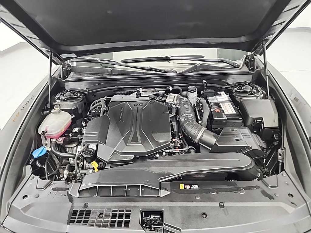 HYUNDAI Grandeur - Vista 5