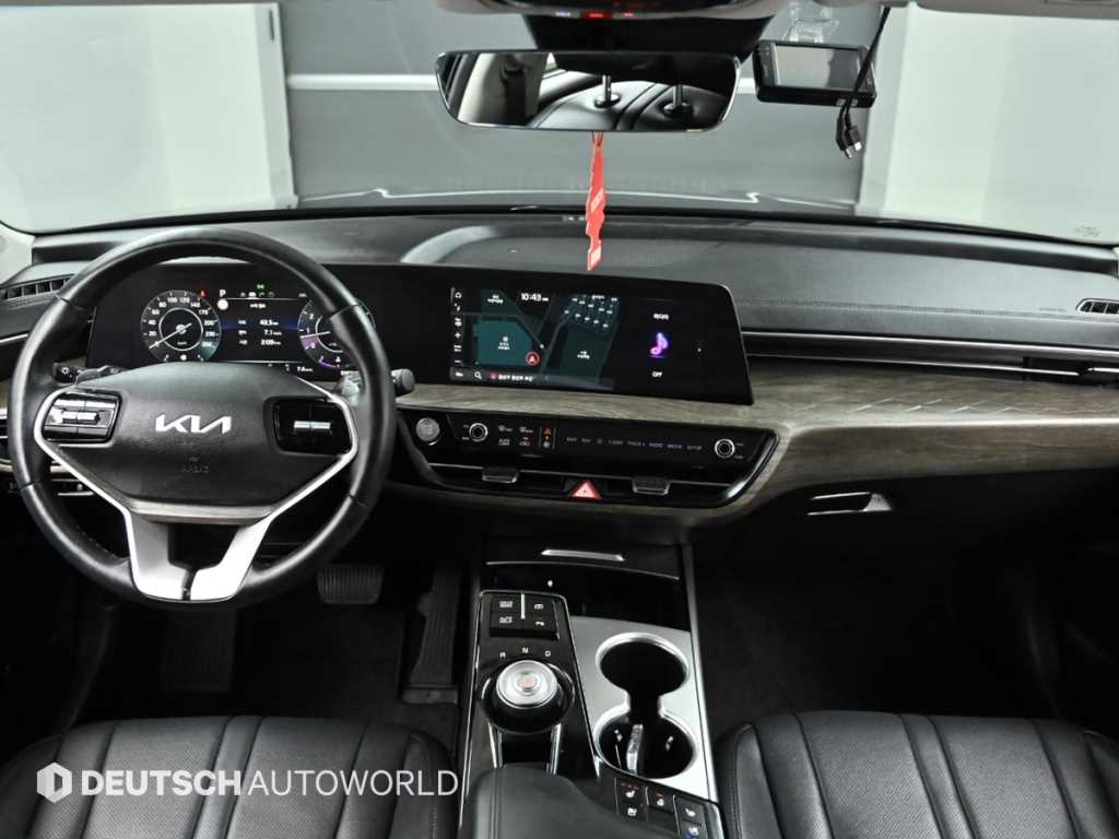 KIA K8 - Vista 7