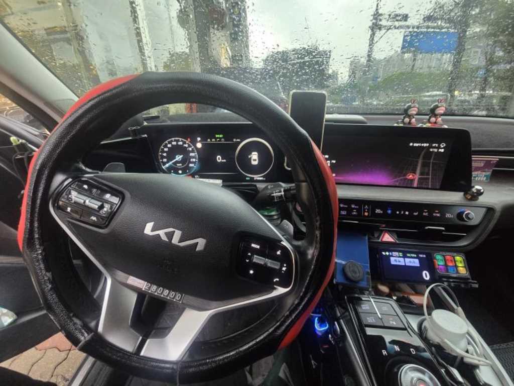 KIA K8 - Vista 4