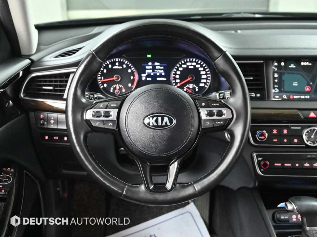 KIA K7 2018 Negro - Importación desde Corea - HF Imports Iquique - Foto 13