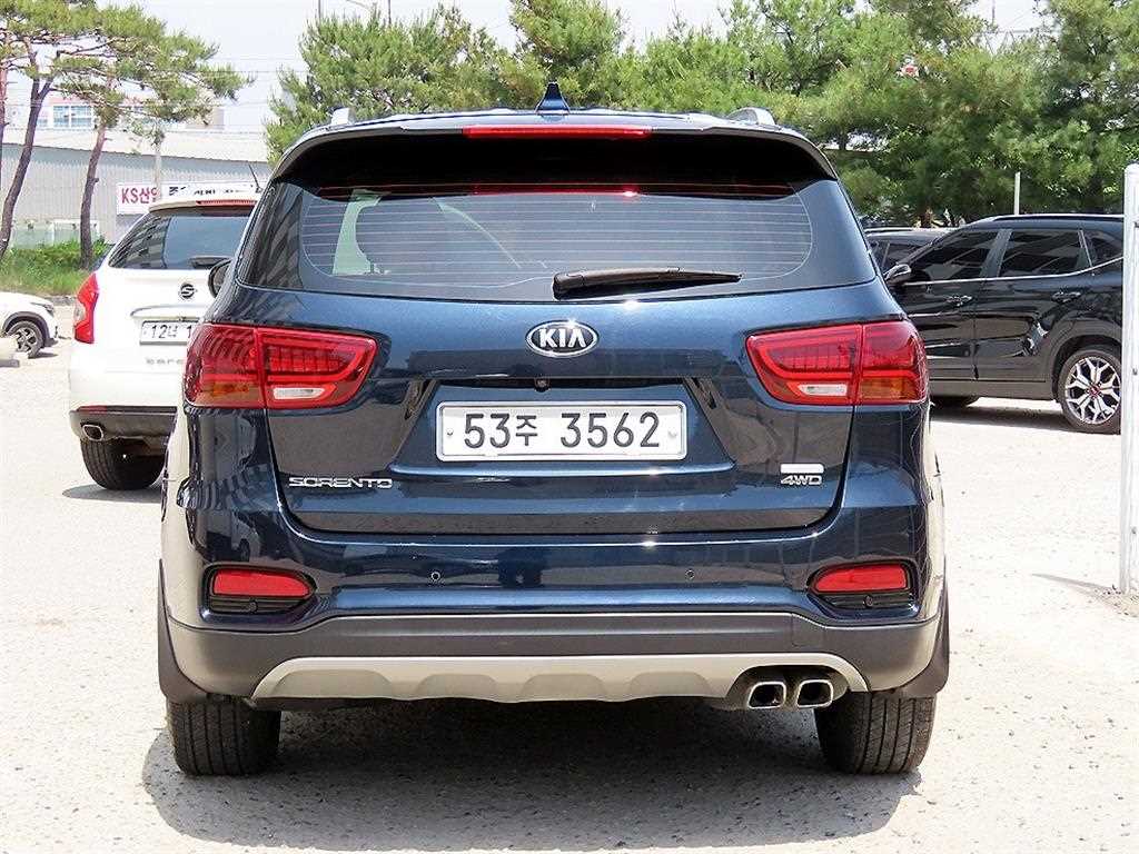 KIA Sorento - Vista 4