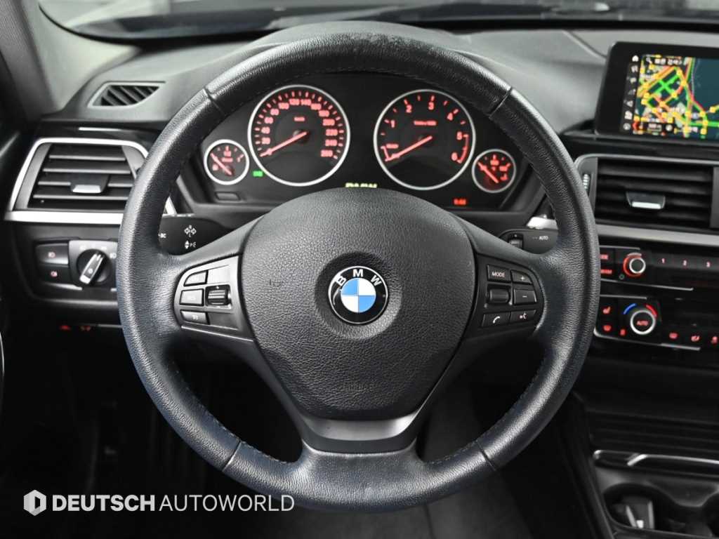 BMW 3 series 2018 Negro - Importación desde Corea - HF Imports Iquique - Foto 13