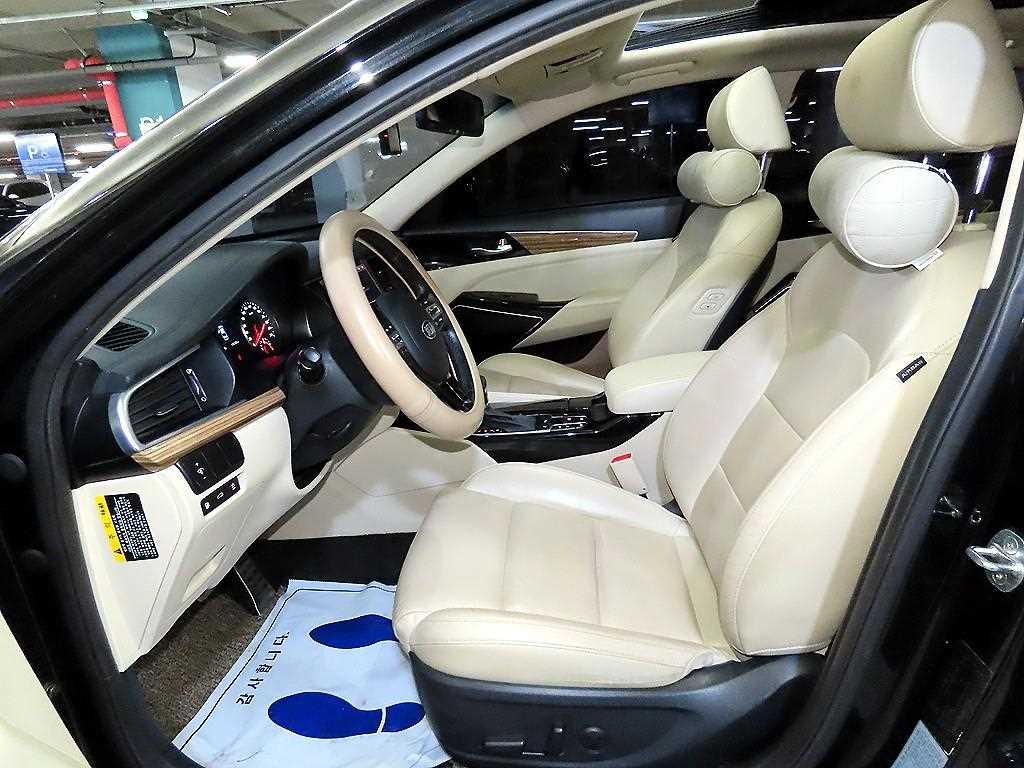 KIA K7 - Vista 6